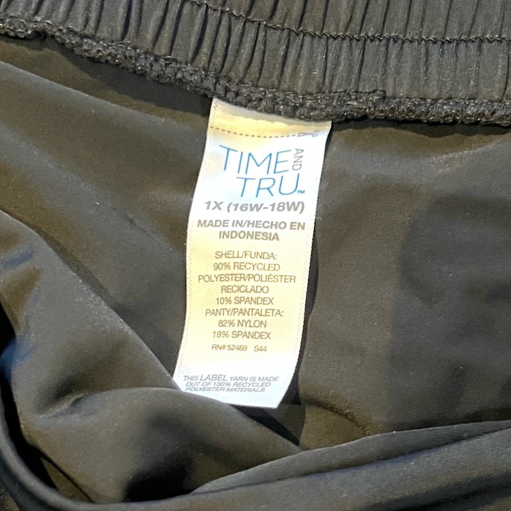 Time and Tru Black Swim Skirt 1X - Picture 3 of 3